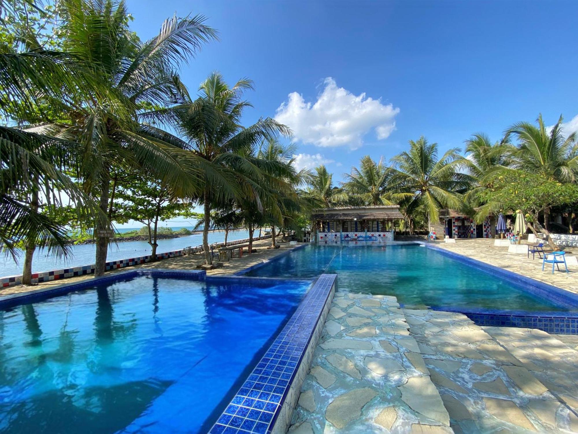 Avery Coconut Island Waterpark Beach Resort Каріта Екстер'єр фото
